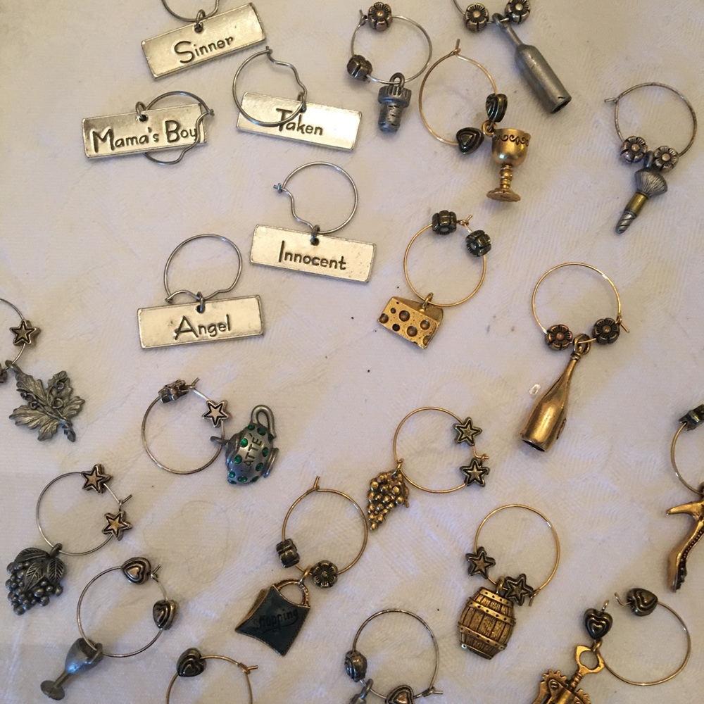 Wine charms | 22 count